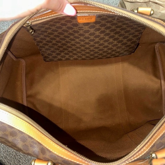 Authentic Celine Brown Patterned travel bag - Picture 2 of 2
